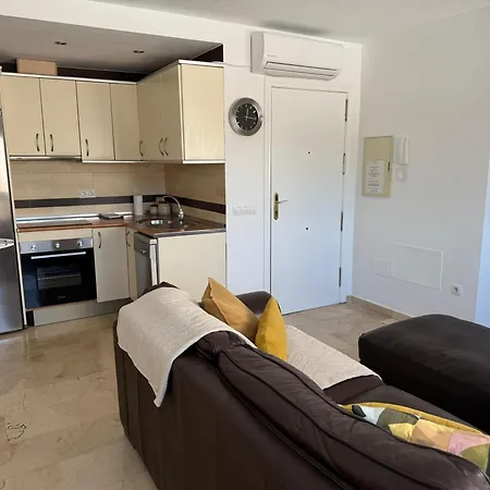 1b Barabas * La Cala De Mijas