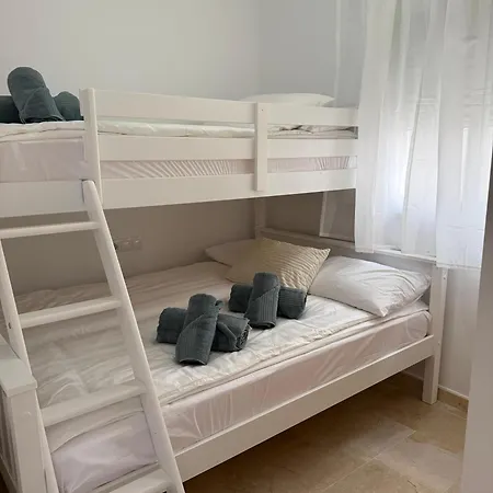 Apartment 1b Barabas *