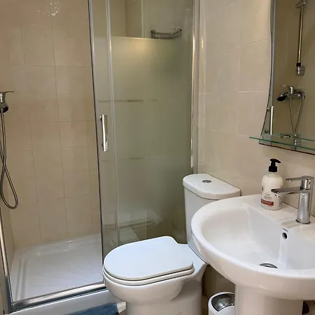 1b Barabas * La Cala De Mijas